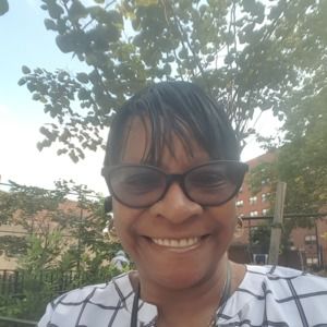 Meet your Posher, Joyce